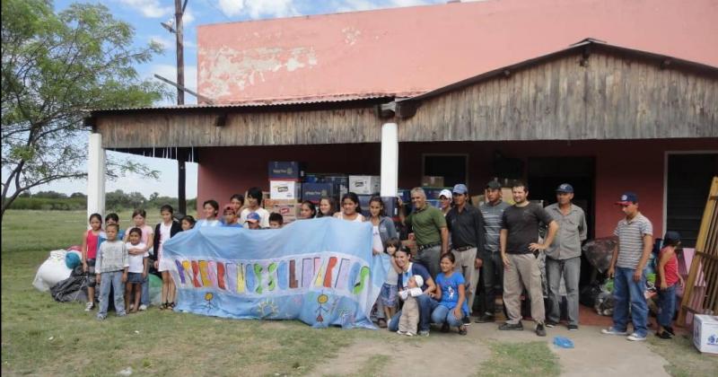 Los Peregrinos en una actividad solidaria en Chaco