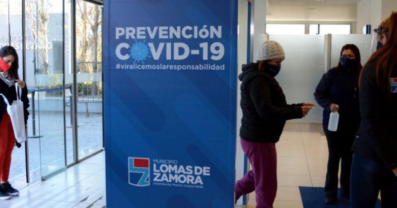 Las oficinas siguen sosteniendo el protocolo 