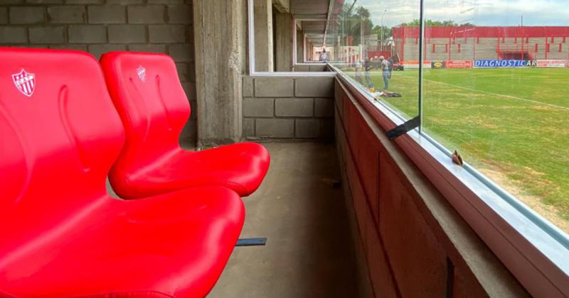 Las obras en el club uno de los puntos charlados en el ciclo