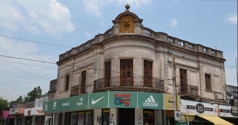 De antigua tienda y merceriacutea al bar maacutes representativo de Banfield 