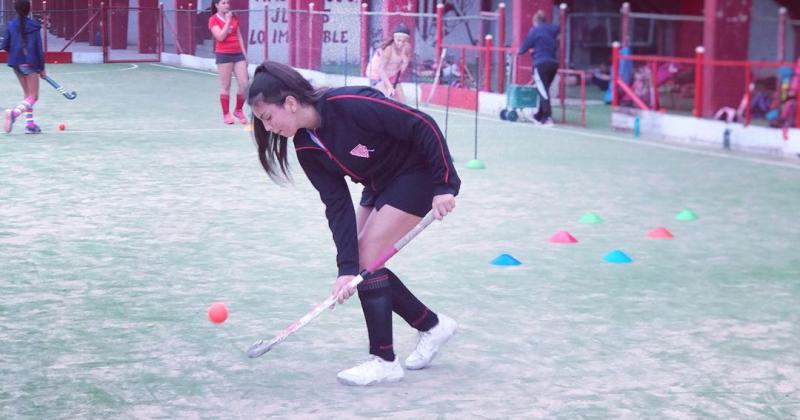 El hóckey de Los Andes cierra el año en la cancha