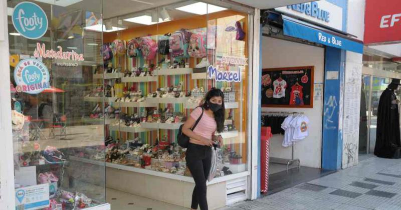 Los comercios respetan los protocolos 