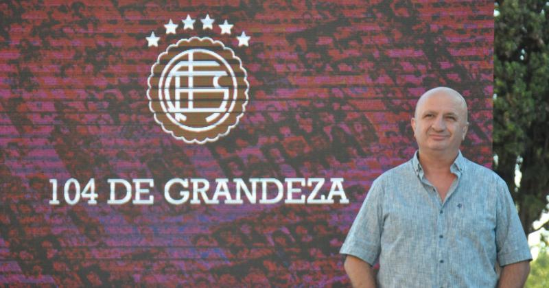 Russo confía en poder lograr otro título en Lanús