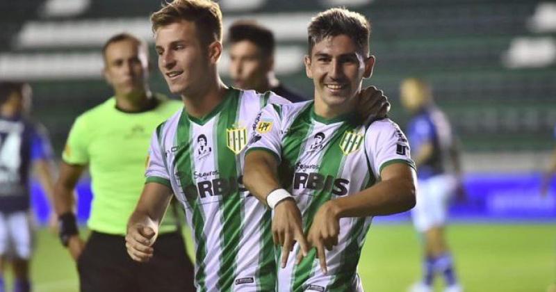Fontana busca festejar un nuevo gol