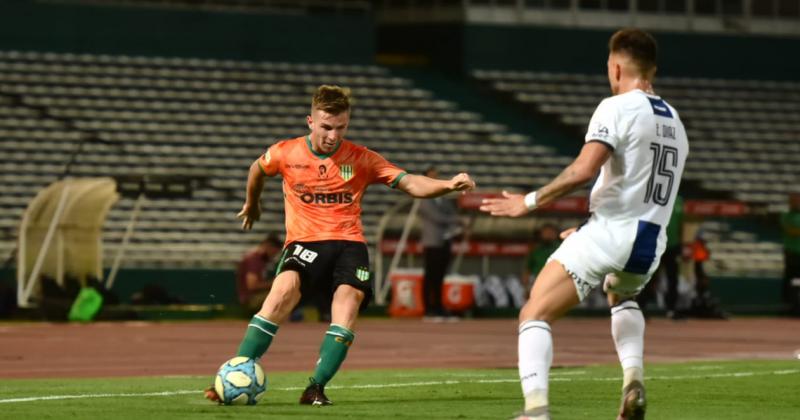 Galoppo volvió a decir presente en la red con un golazo