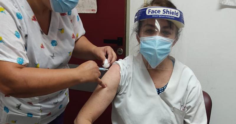 La nueva etapa de vacunación en el Hospital comenzó este lunes