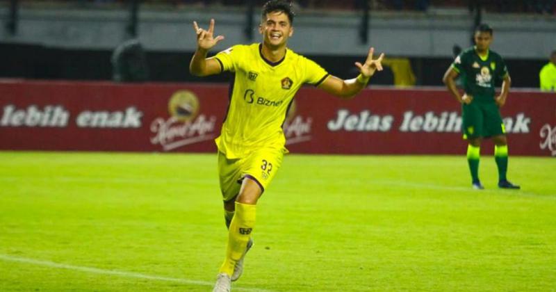 Vega anotó un gol en Indonesia