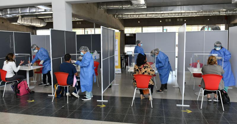 Desde el inicio del brote se hicieron casi 8 millones de tests