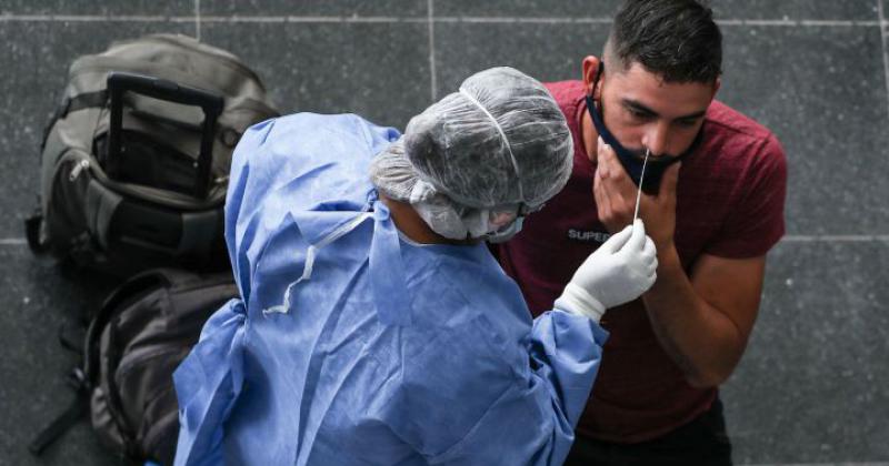 Hay algunos síntomas que pueden persistir en los recuperados