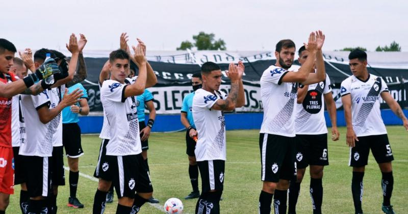 El Tambero quiere celebrar en su estadio