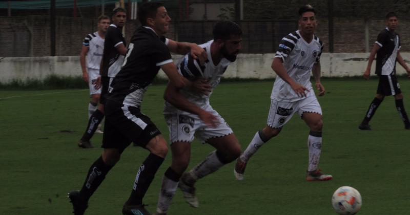 Claypole sumó pero sigue sin ganar en la temporada