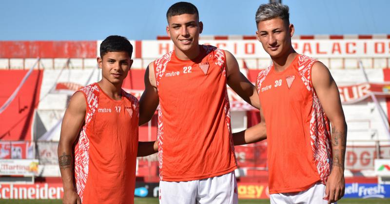 Pérez Ferré y Maldonado tres de los juveniles del plantel