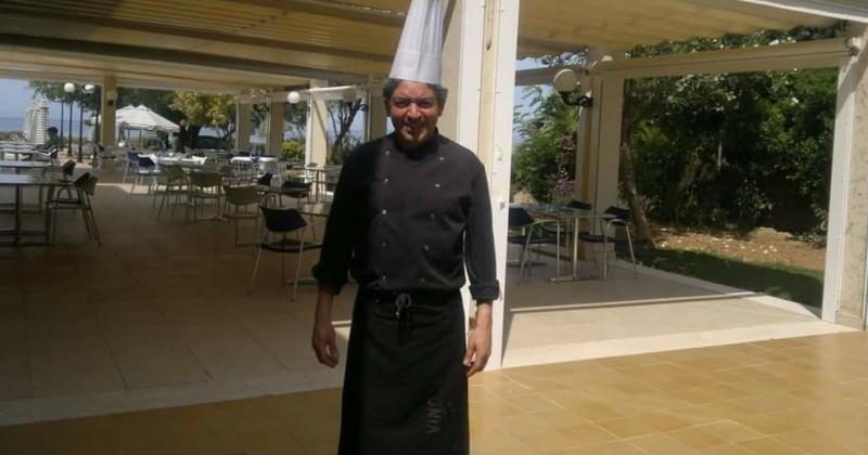 Se fue a España para triunfar como chef y hoy se anima a actuar