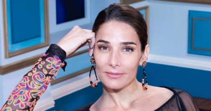 Juana con periodistas artistas y poliacuteticos 