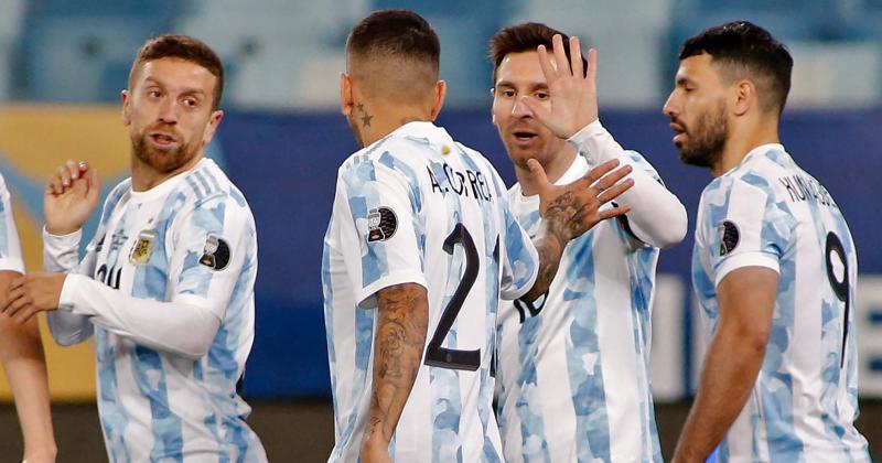 Argentina arrancó con todo frente a Bolivia