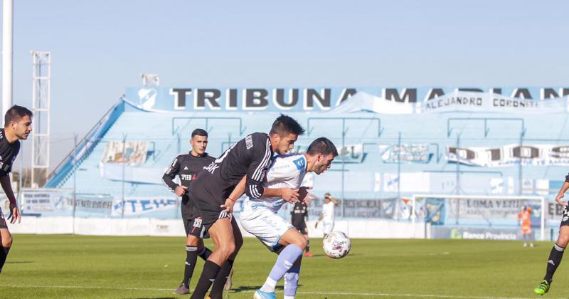 Entretenido partido en el Beranger