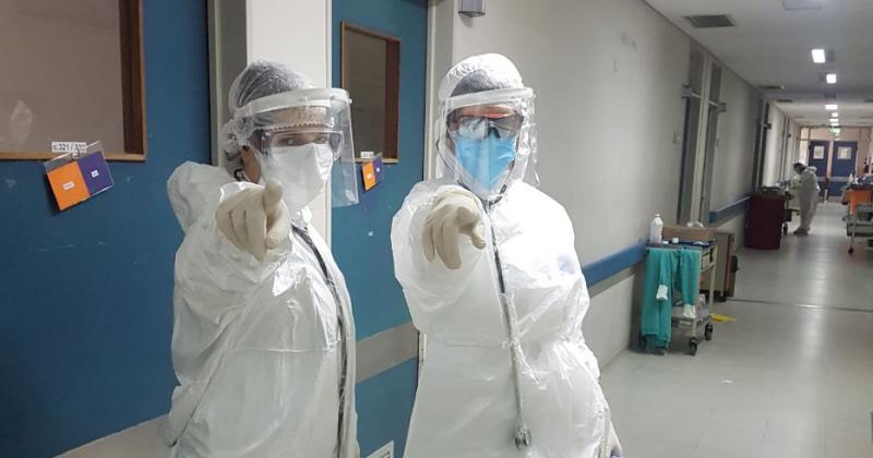 Una meacutedica banfilentildea realiza un diario virtual sobre su labor en pandemia