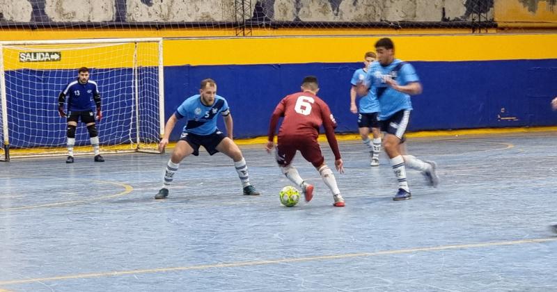 Country Banfield padeció el empate sobre el final