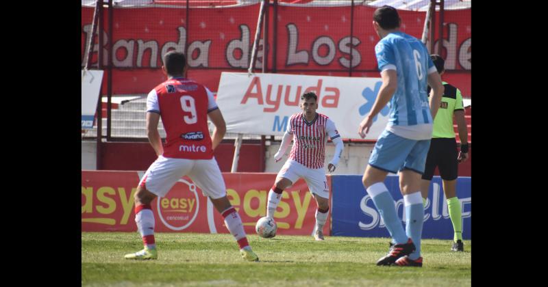 Los Andes y el CADU no jugaron un gran partido