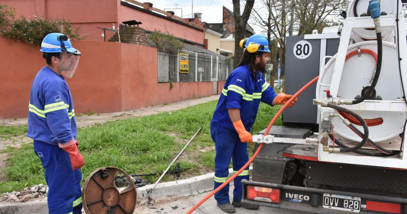 Habr cortes de agua en distintas zonas de Lomas 