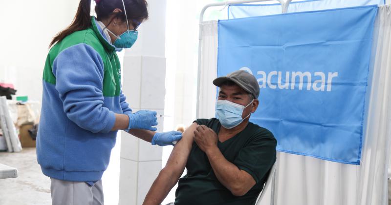 En el barrio Mariscal Sucre aplicaron m�s de 120 vacunas