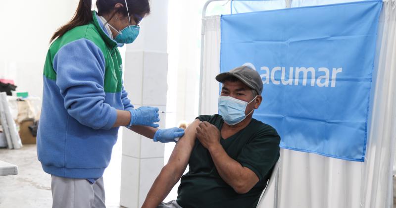 En el barrio Mariscal Sucre aplicaron ms de 120 vacunas