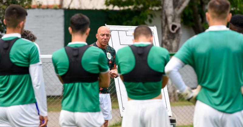 Donato ser interino hasta la llegada del nuevo DT