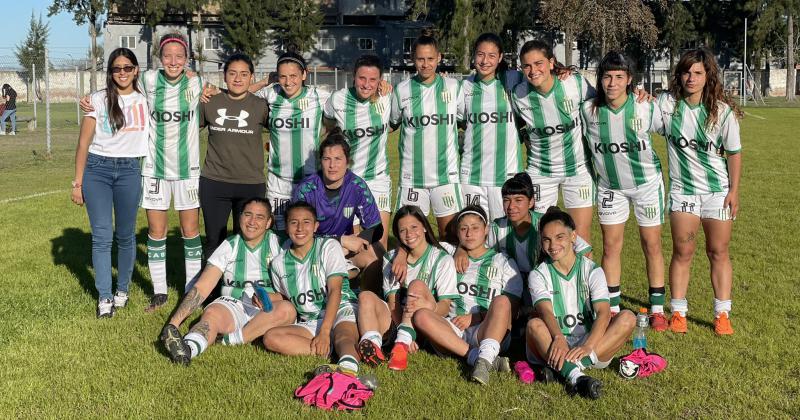 Las chicas est?n invictas con siete victorias y un empate