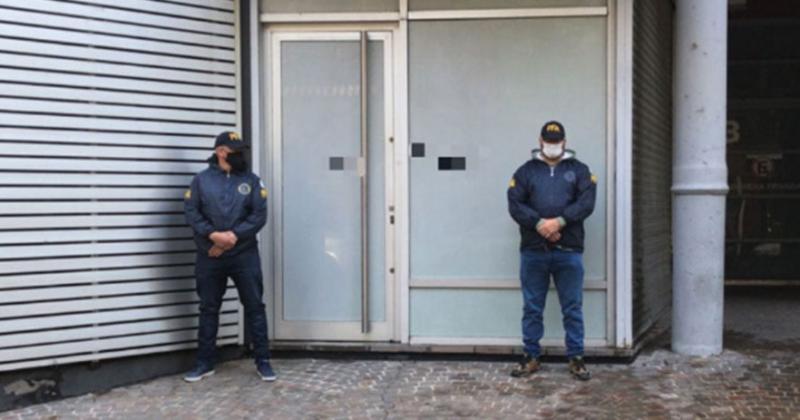 Seguiraacuten detenidos los abogados caranchos de Lomas