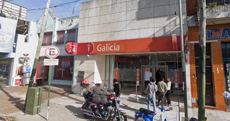 Robo al banco Galicia- detienen a una mujer y recuperan parte del botiacuten