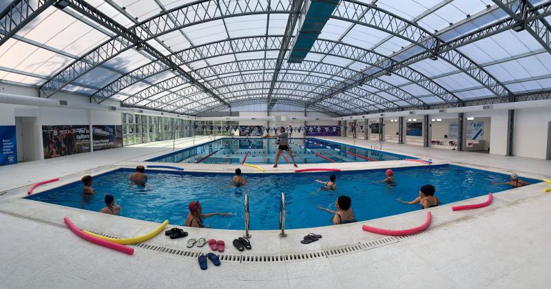 Las clases ser�n en el renovado natatorio del Parque de Lomas