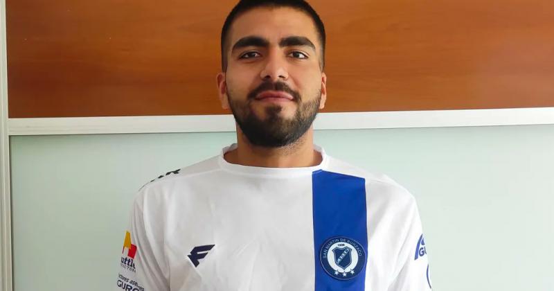 Núñez sigue un año ms en el Azul