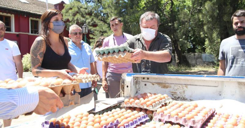 La primera entrega de huevos fue para 57 jardines comunitarios