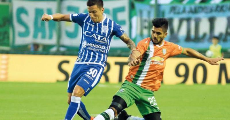 Adrada se destacó en Godoy Cruz y su último club fue Arsenal