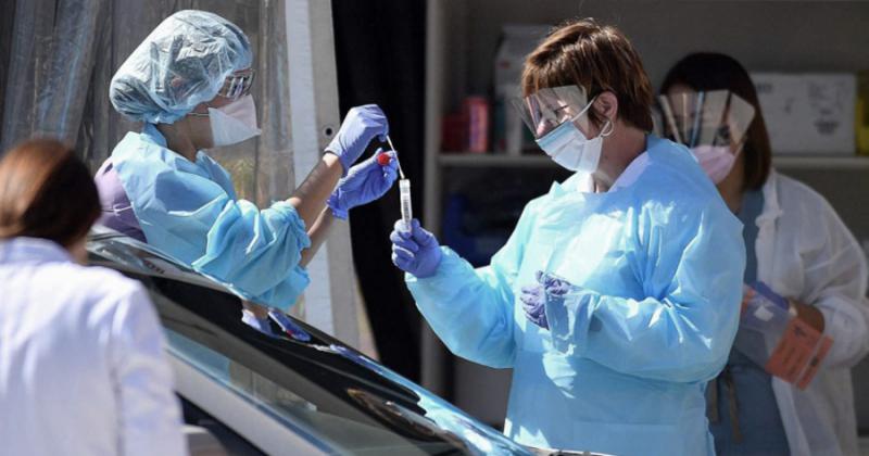 Ms de 20 mil casos de Covid en el primer día del año