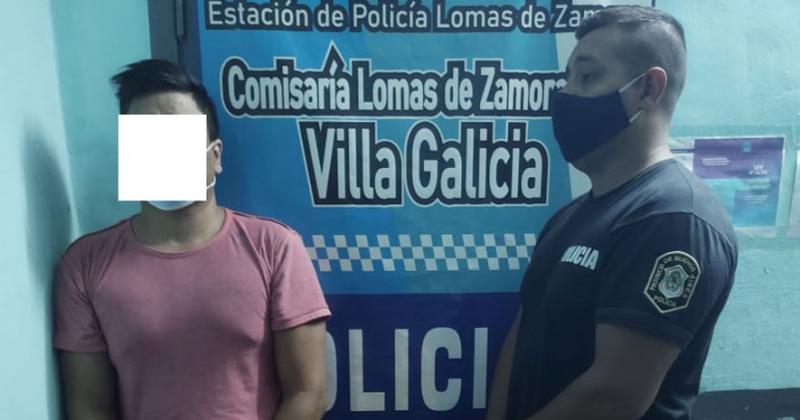 Galicia- detienen a un joven acusado de distribuir pornografiacutea infantil