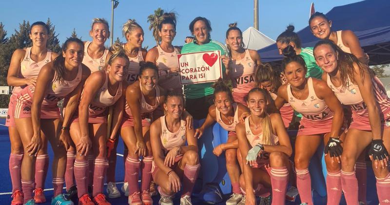 Las Leonas felices luego del debut con goleada a Uruguay