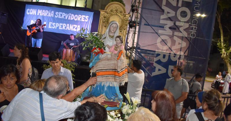 Un encuentro en honor a Nuestra Señora de la Paz