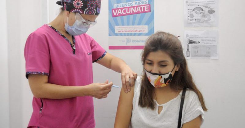 M�s del 25-en-porciento- de los bonaerenses tiene tres dosis de la vacuna