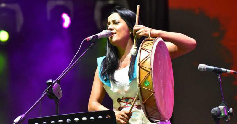 Bruja Salguero tocar el sbado en Cosquín