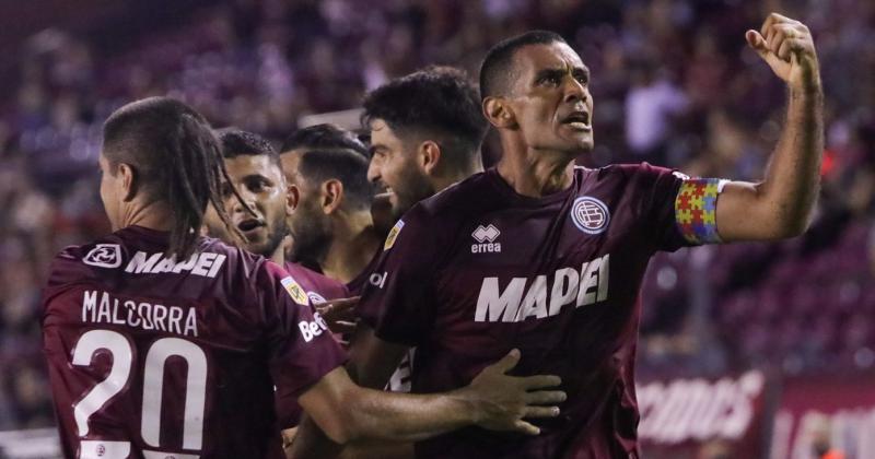 El Pepe sigue intacto y otra vez fue clave para Lanús