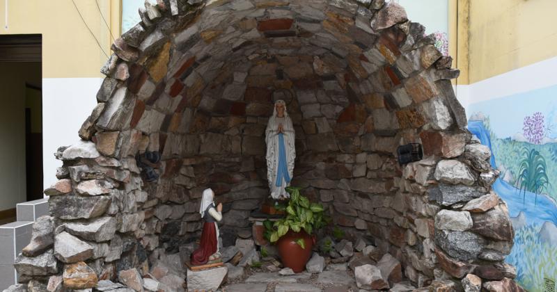 La Capilla Nuestra Sentildeora de Lourdes convoca cada 11 de febrero