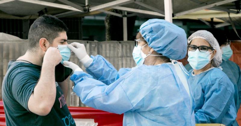 Se sostiene el descenso de casos de Covid en la Argentina