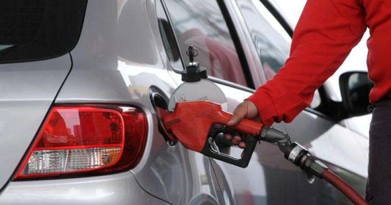Los combustibles aumentaron entre un 10-en-porciento- y un 15-en-porciento-