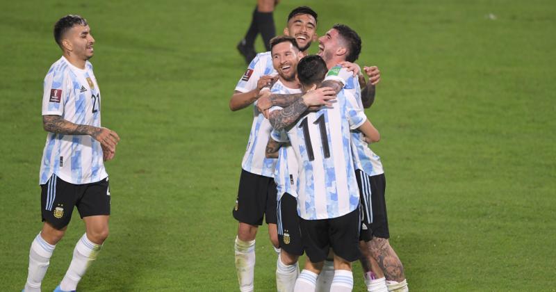 La Selección sonríe y celebra una nueva victoria