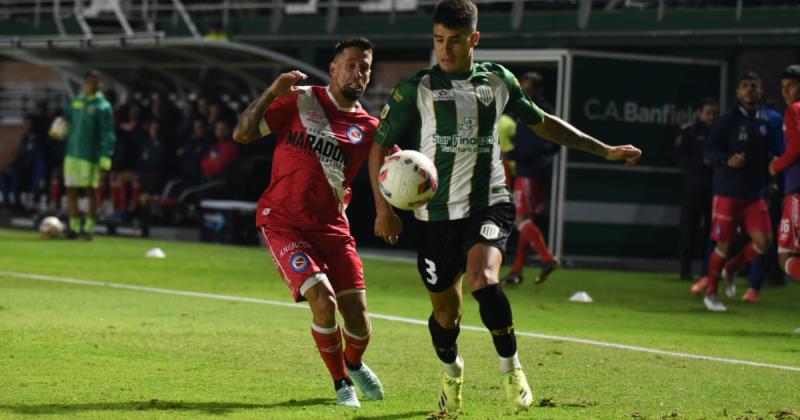 El Bicho marcó la diferencia por el sector izquierdo del Taladro