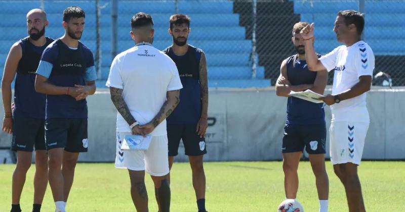 Quiñonez y Aguirre tendrn trabajo extra por las bajas