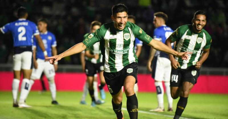 Lollo se llena la boca de gol con el segundo grito de la noche