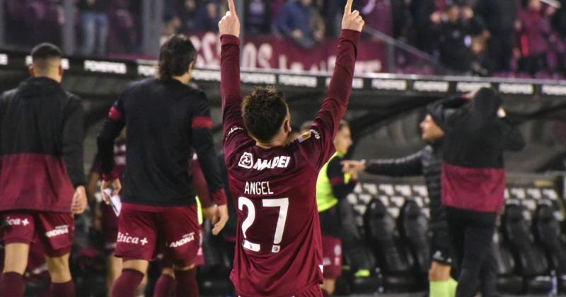 Así celebró su gol Gonzlez