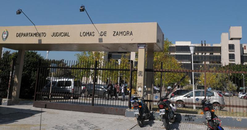 Apelaron la prisioacuten preventiva de la pareja detenida por abuso en Centenario